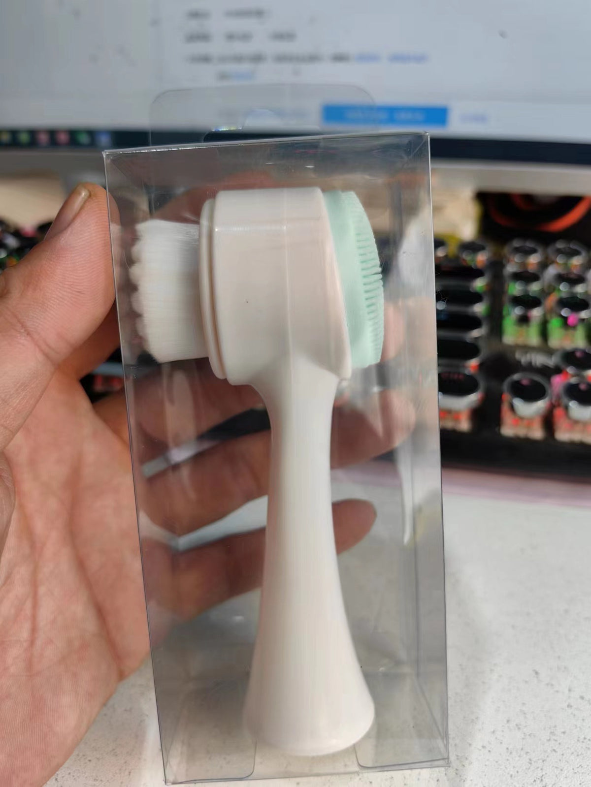Double-Sided Cleansing Brush